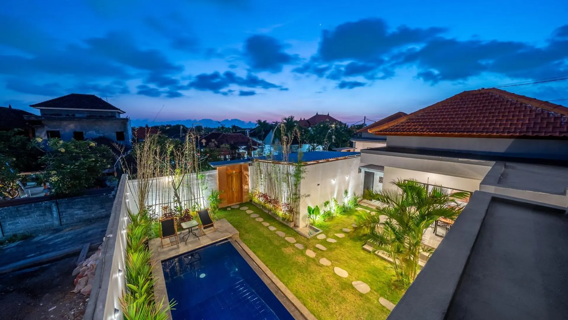 Viewbali 2- Modern Villa With Stunning Rooftop Views Kerobokan  Kerobokan (Bali)