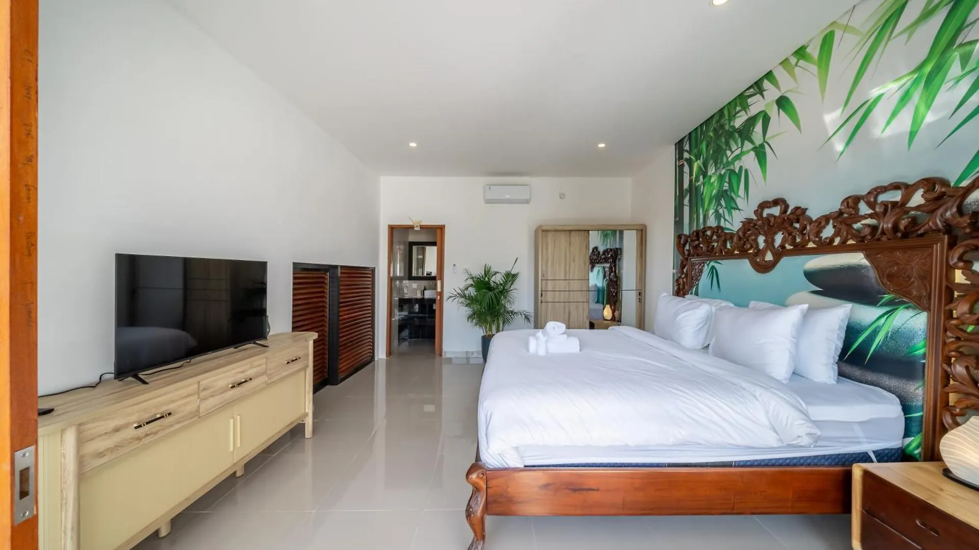 Viewbali 2- Modern Villa With Stunning Rooftop Views Kerobokan  0*, Kerobokan (Bali)